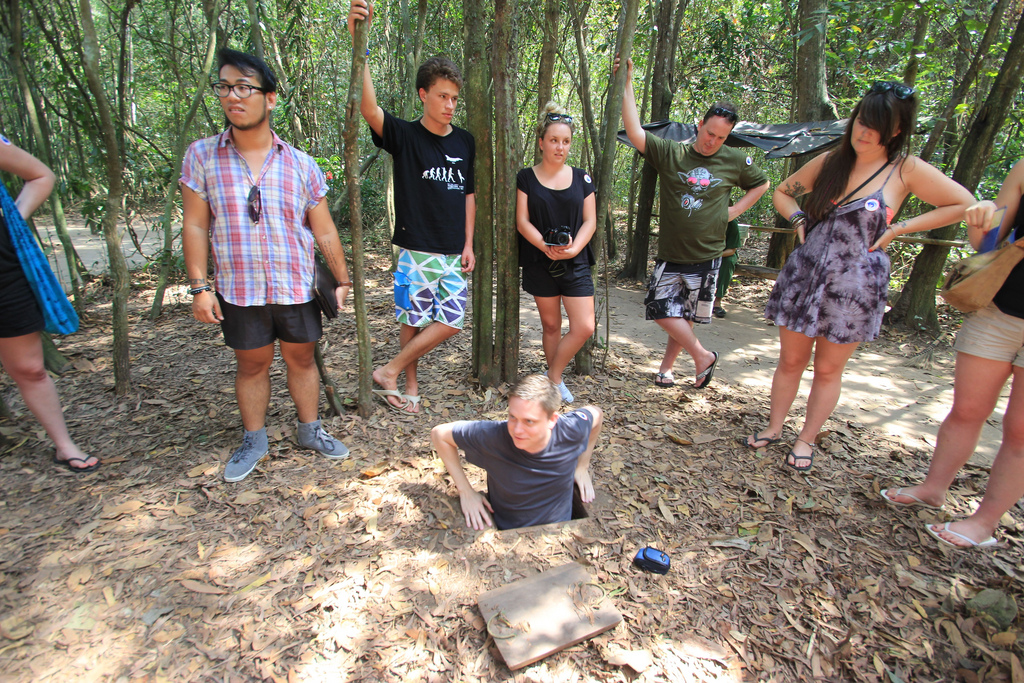 cu chi tunnel tours