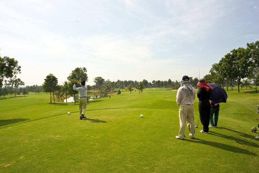 Southern Vietnam Golf Package 6 days